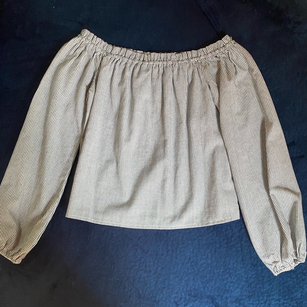 Brandy Melville off the shoulder blouse